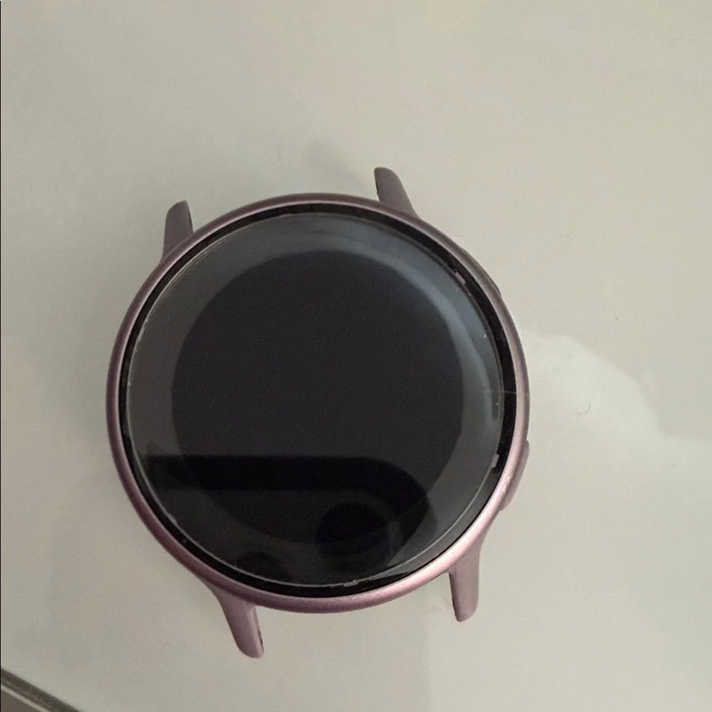Purple Garmin Vivoactivate 5